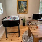 Spacious Family Escape With Modern Comforts 公寓 *