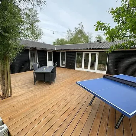公寓 Spacious Family Escape With Modern Comforts *